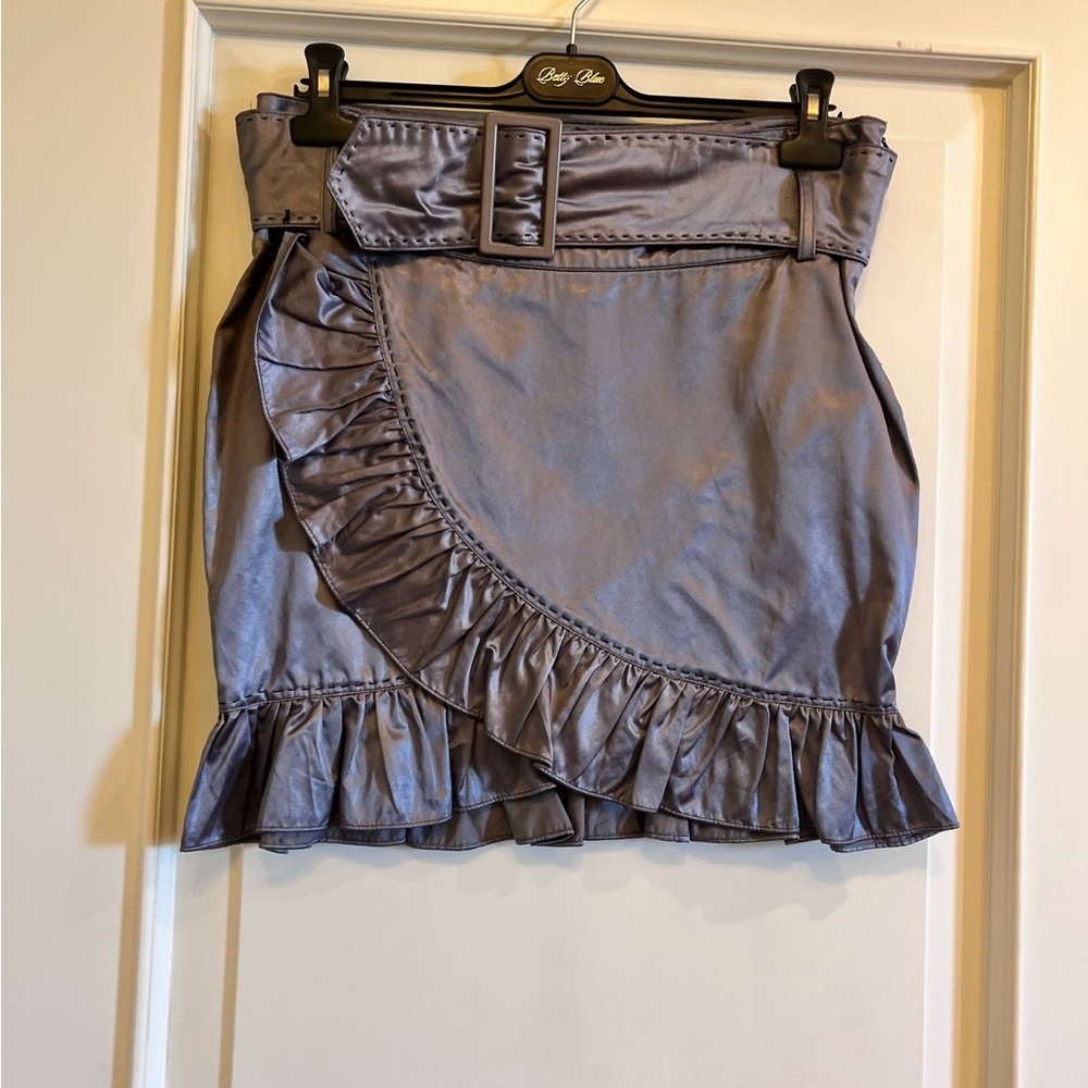 CND Gray Bubble Mini Skirt with Ruffled Ruched Design size EU 40